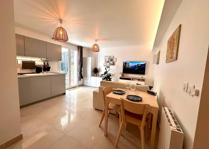 Paisible Studio Tout Neuf En Lisiere De Foret