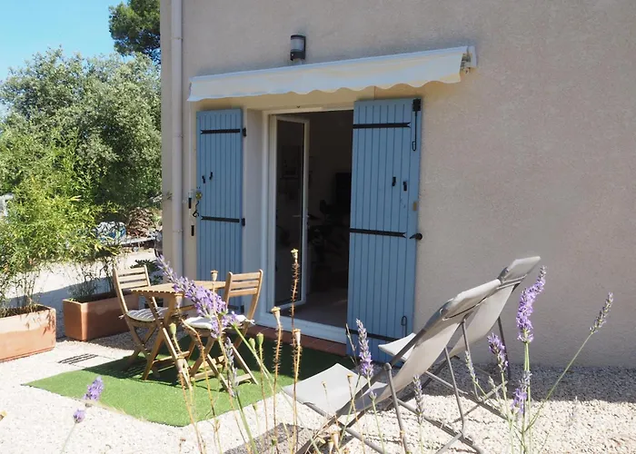 Paisible Studio Tout Neuf En Lisiere De Foret